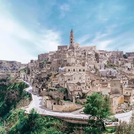 In Near Historic Center, Cleaning Included Matera